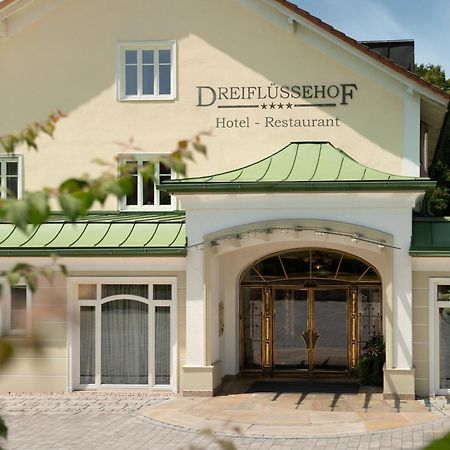 פסאו Hotel Dreifluessehof מראה חיצוני תמונה